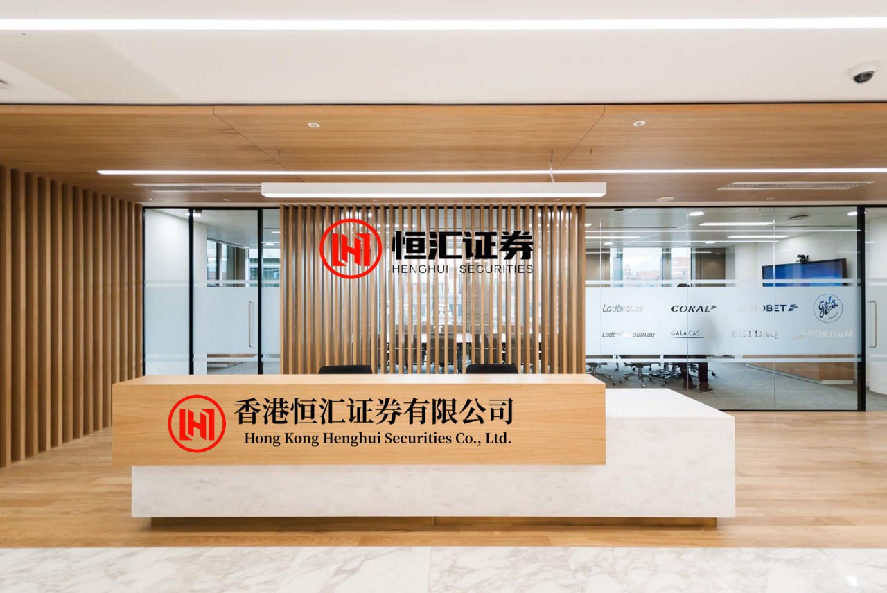 利鸿网 一图速览4月经济数据，关于消费、投资......国家统计局最新回应